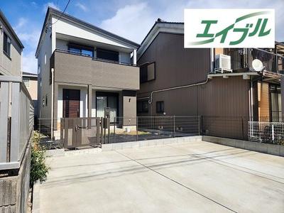 5LDK Family Home in Komaki with South-Facing Garden — Image 1, Komaki, Aichi