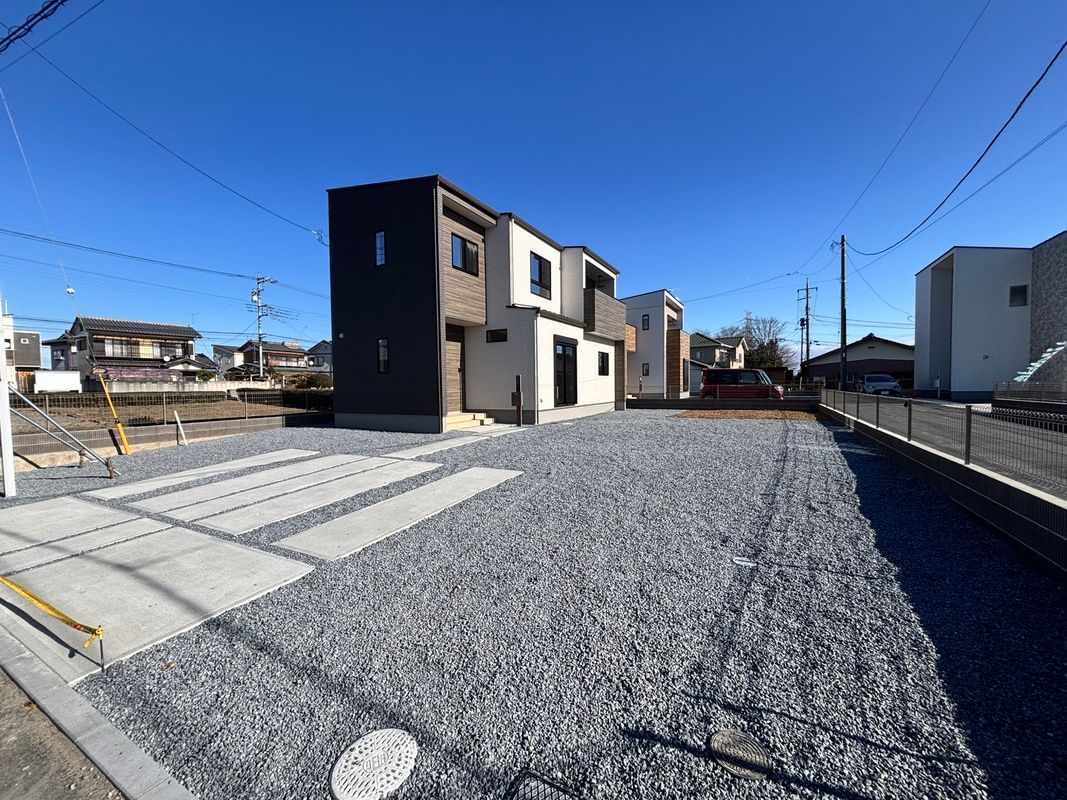 Wywood Court New Build 4LDK House in Honjo, Saitama - Thumbnail 3