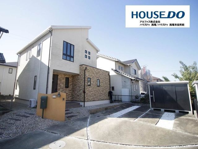 3SLDK House with Solar Power & 4-Car Parking in Nishio, Aichi - Thumbnail 3
