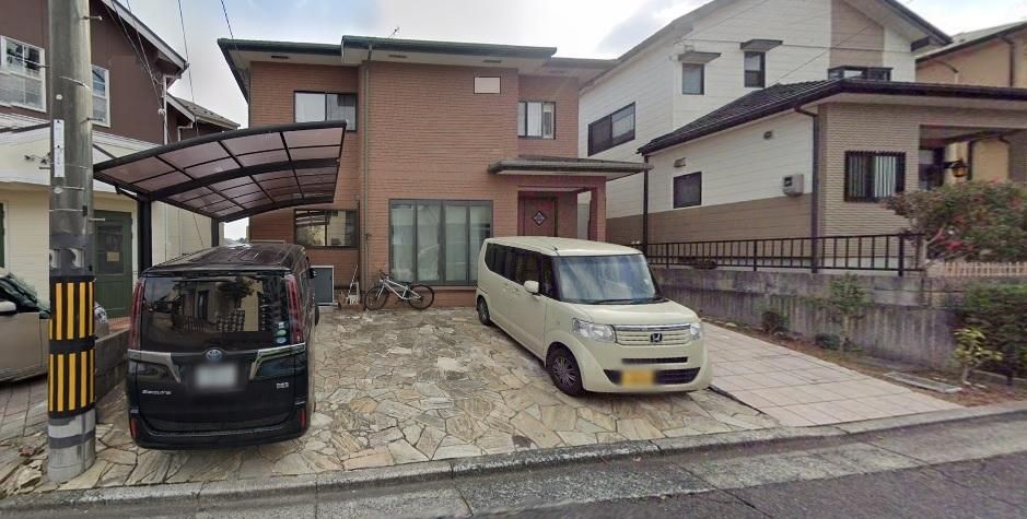 5SLDK House for Sale in Hiroshima's Saeki Ward with Parking - Thumbnail 4
