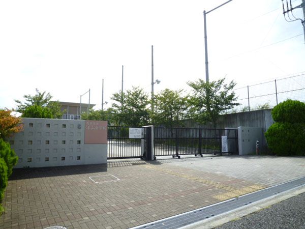 Ideas Court Tamasakai Plot 1 Land for Sale in Machida, Tokyo - Thumbnail 3