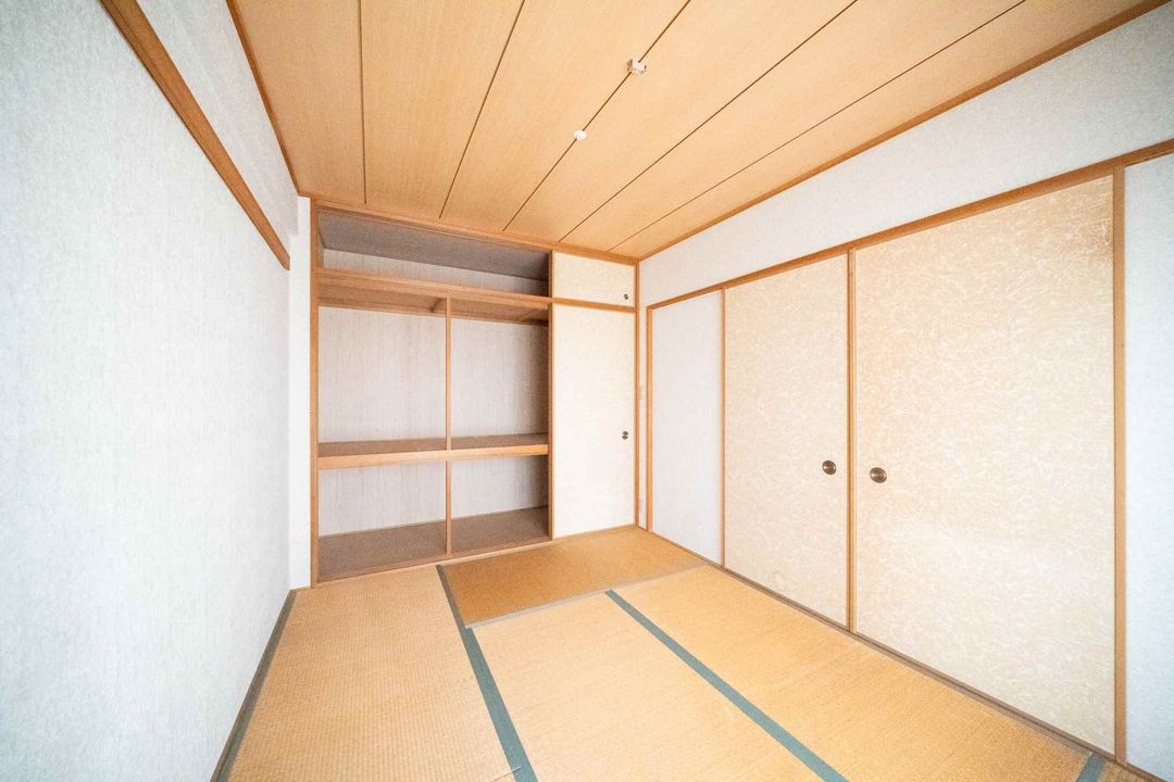 3LDK Apartment in Keihan East Rose Town, Kyotanabe - Thumbnail 4