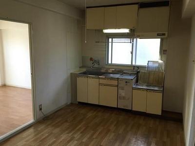 Used Apartment Grand Heights Honmachi 5th Floor - Wakayama City — Image 1, Wakayama City, Osaka