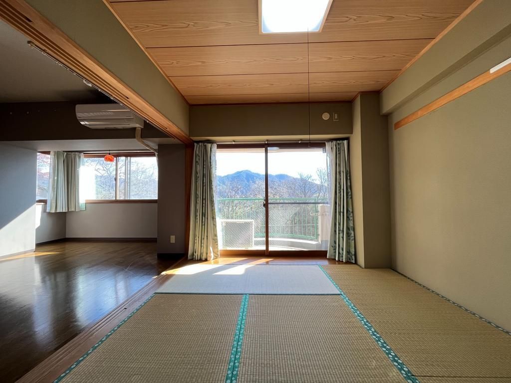 Star Garden Yatsugatake 4F Condo with Mount Fuji View in Hokuto - Thumbnail 4