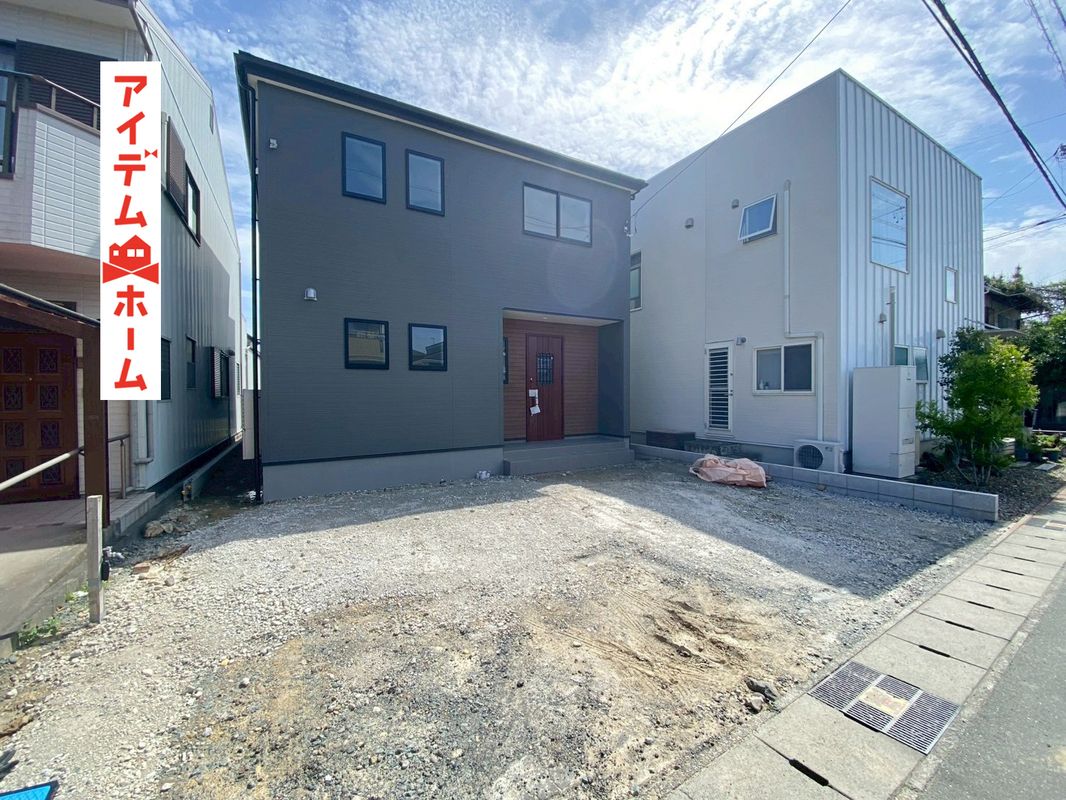 New 5LDK House for Sale in Iwata, Shizuoka - 107 sqm - Thumbnail 3