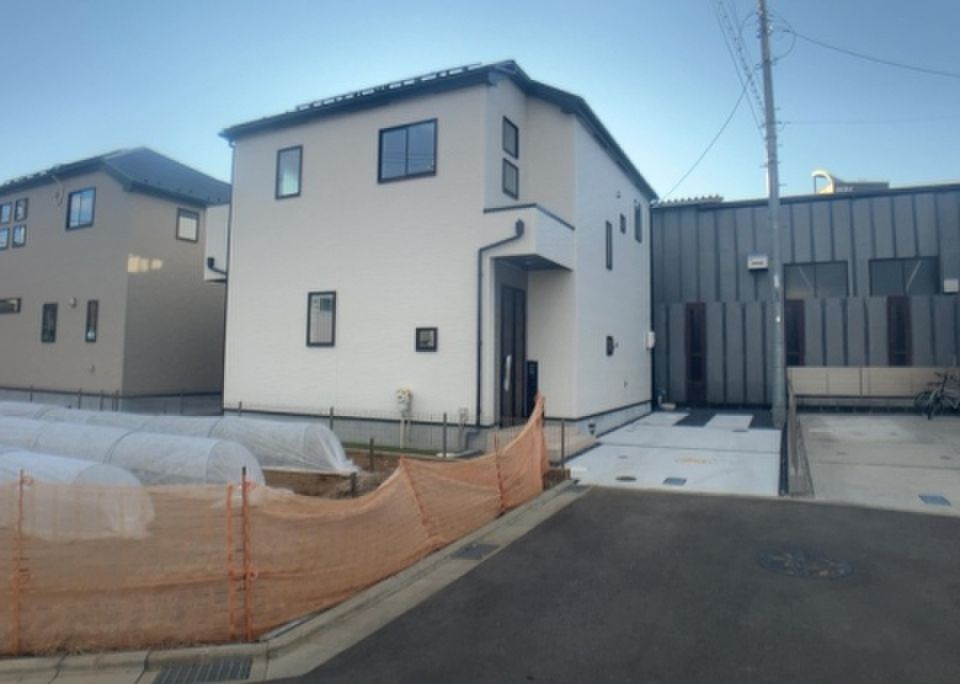 New 4LDK+S Detached House for Sale in Machida, Tokyo - Thumbnail 2