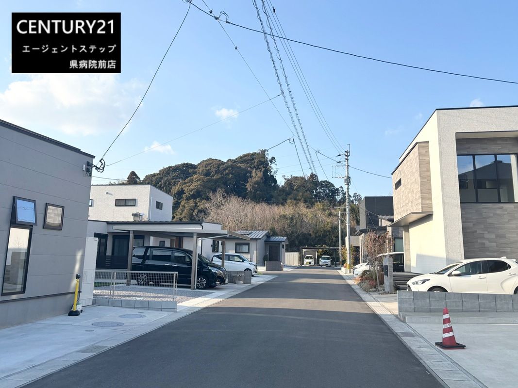 New 3LDK House in Kunitomi, Miyazaki with 210m² Land - Thumbnail 2