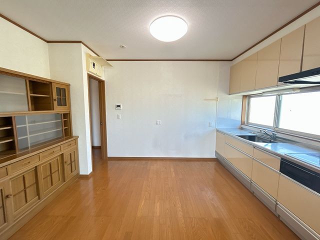 5DK Detached House for Sale in Oshu City, Iwate - Thumbnail 4