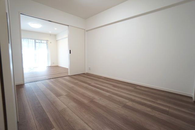Renovated 3LDK Apartment in Niiza City Near Tokyo - Thumbnail 4