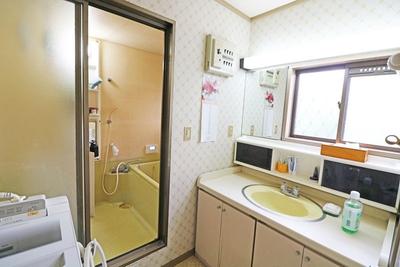 4SLDK House for Sale in Takasago City, Hyogo — Image 2, Takasago, Hyogo