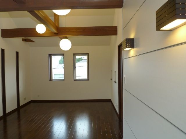 4SLDK House in Setagaya with Solar Power and Basement - Thumbnail 4