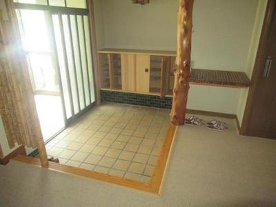 House for sale in Kugurizaka Yamabe | Aomori City, Aoimori Railway Asamushi Onsen Station 29 minutes walk from the used detached house (Property number: 3702019-0001378) — Image 2, Aomori, Aomori