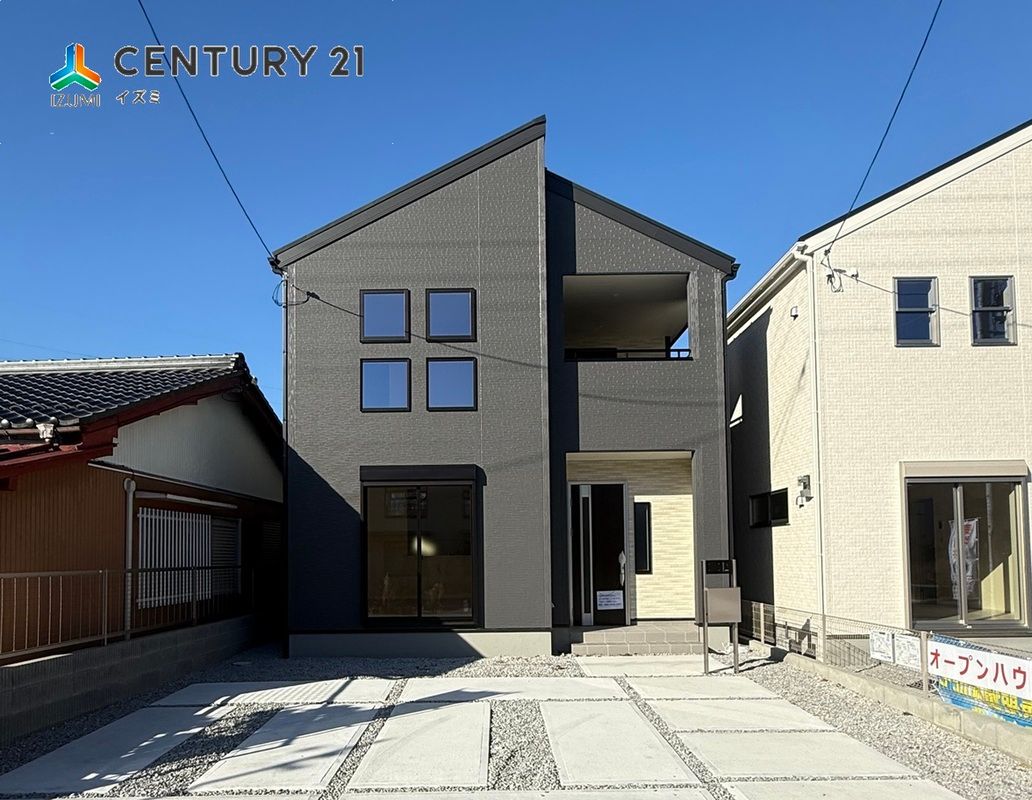 New 4LDK Houses in Hikone with Top Performance Ratings - Thumbnail 3