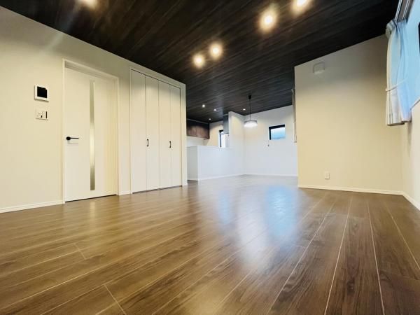 4LDK New Build House in Chuo-ku, Chiba City - Thumbnail 3