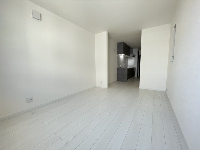 3LDK House Near Shimoshinjo Station, Higashiyodogawa, Osaka - Thumbnail 3