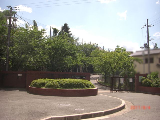 Ings Yamatokoriyama Grace 8F 3LDK Apartment for Sale in Nara - Thumbnail 3