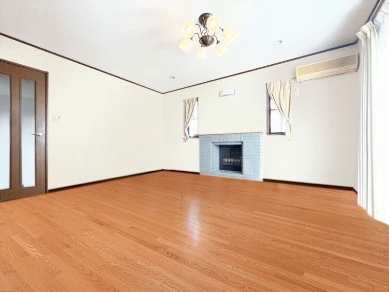 4LDK Detached House in Munakata with 560m² Garden - Thumbnail 3