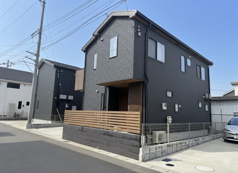 2023-Built 4LDK House with Solar Panels in Chiba - Thumbnail 2