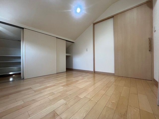 7SLDK Family Home in Miyazaki with Solar Power - Thumbnail 4