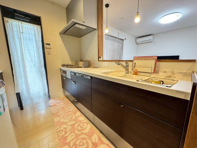 Eco-friendly 2SLDK house in Shimonoseki with loft design - Thumbnail 3