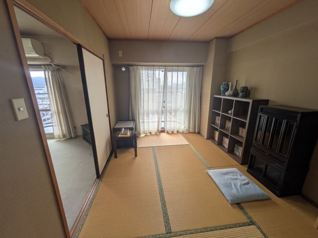 4LDK Apartment for Sale in Shunan City, Yamaguchi - Thumbnail 3