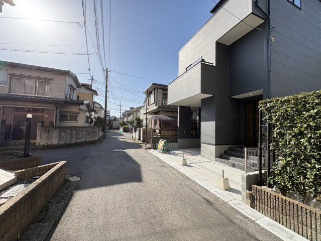 New 4LDK House in Koshigaya, Saitama | Near Obukuro Station - Thumbnail 2