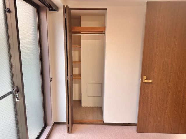 Cosmo Kasukabe 2SLDK Apartment for Sale in Saitama - Thumbnail 3