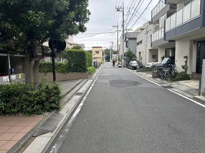 2LDK Apartment in Tokorozawa with Balcony — Image 4, Tokorozawa, Saitama