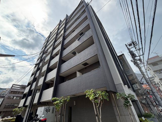 LINXAVENIR 1LDK Apartment for Sale in Taito Ward, Tokyo - Thumbnail 3