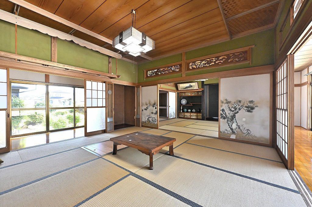 7LDK Renovated House with 207 Tsubo Land in Shibata, Niigata - Image 1