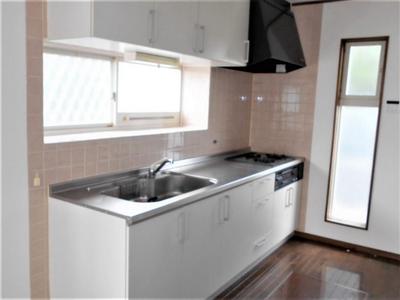 Used detached house in Oaza Goryo, Tamamura-cho | Tamamura-cho, Sawa-gun, 6.5km from Shinmachi Station on the JR Takasaki Line (Property number: 0149341-0000026) — Image 2, Tamamura, Gunma