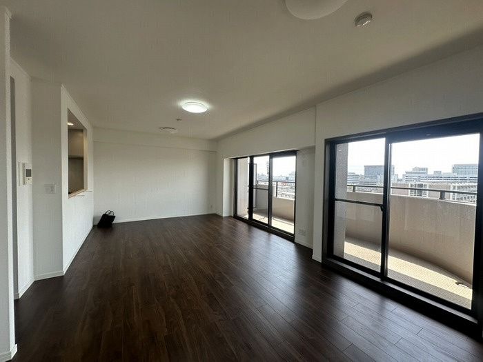 3LDK Apartment near Sakyoyama Station, Nagoya - Thumbnail 2