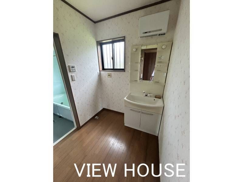 3LDK House in Tatebayashi with Solar Power and Parking - Thumbnail 2