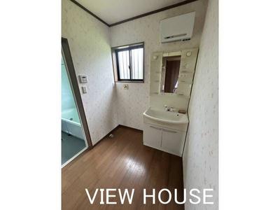 3LDK House in Tatebayashi with Solar Power and Parking — Image 1, Tatebayashi, Gunma