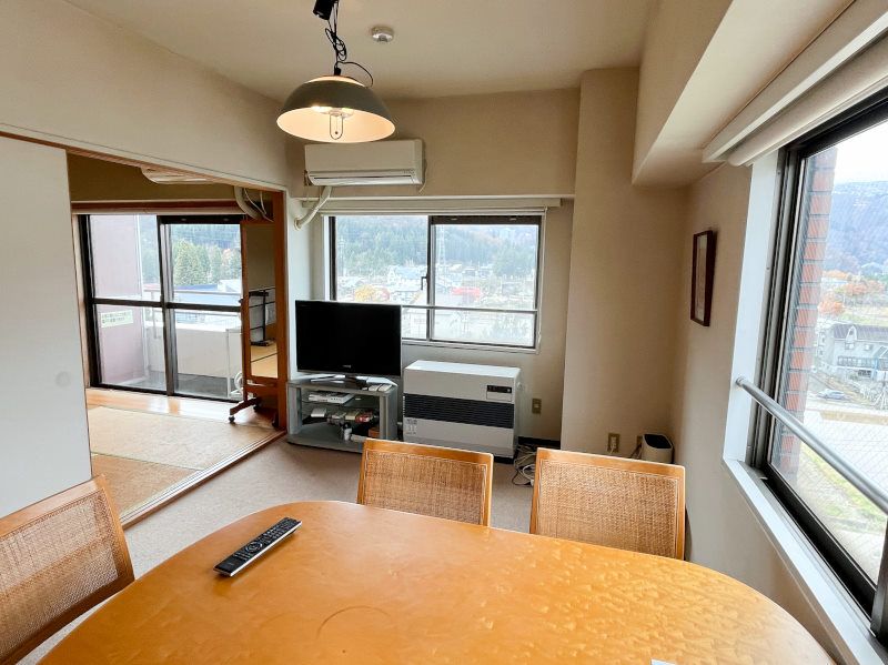 2DK Apartment for Sale in Minamiuonuma, Niigata - 52 sqm - Thumbnail 3