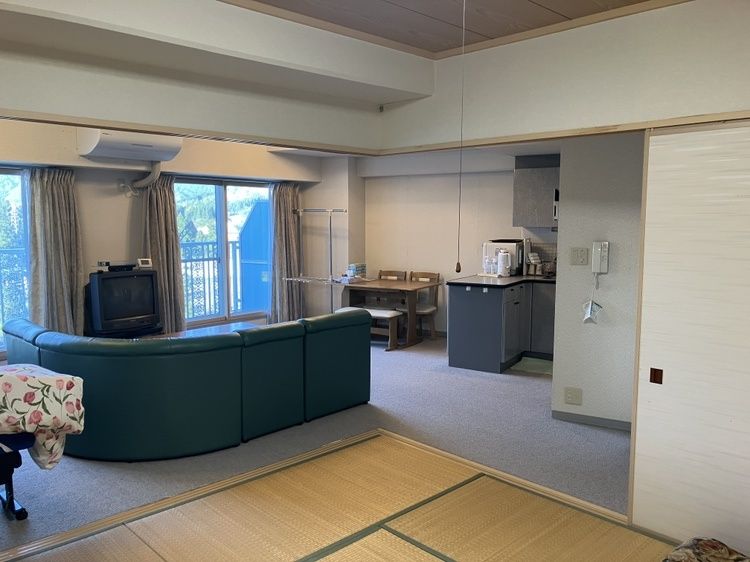 1LDK Apartment for Sale in Yuzawa, Niigata - 56.19 sqm - Thumbnail 2