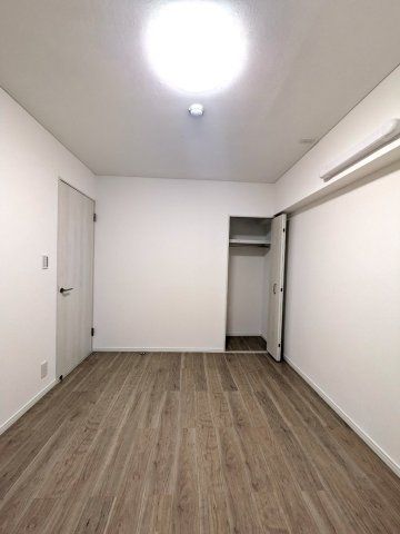 Renovated 2SLDK Condo in Okayama with South Balcony - Lions Mansion - Thumbnail 3