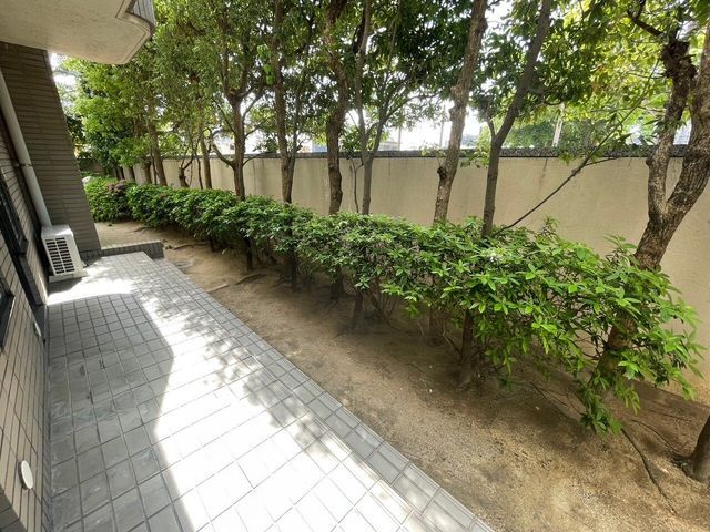 Spacious 4SLDK Apartment with Garden in Ube City - Thumbnail 2
