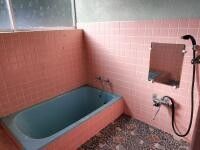 Spacious 1976 Wooden House for Sale in Hodatsushimizu, Ishikawa - Thumbnail 2