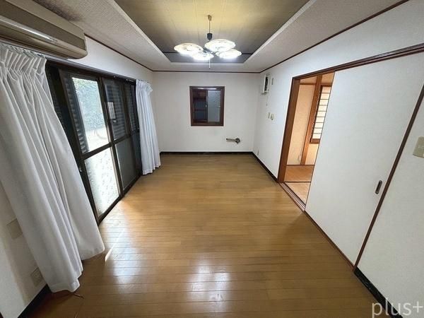 5DK House for Sale Opposite Kameoka Sports Park, Kyoto - Thumbnail 4