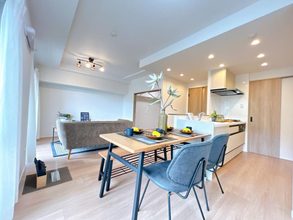 Renovated 3LDK Apartment for Sale in Nagasaki's Suyoshi - Thumbnail 3