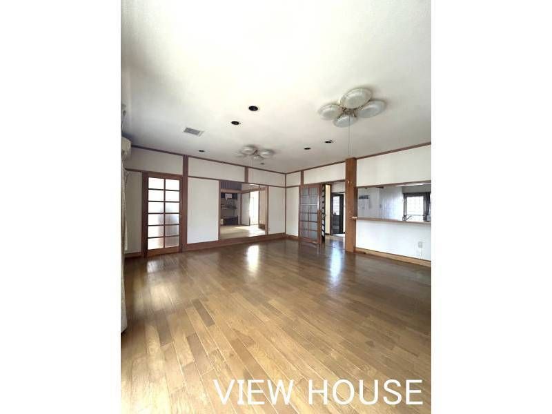 4LDK House in Ota City with 35 Tatami Mat Living Area - Thumbnail 3