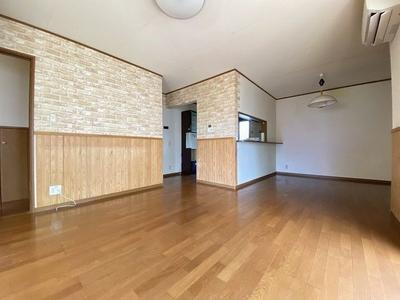 4SLDK House in Kani City with Loft and Parking — Image 2, Kani, Gifu