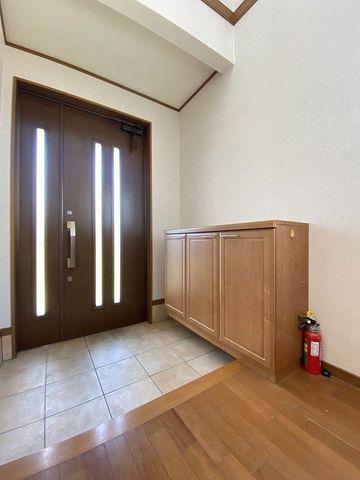 4SLDK House in Kani City with Loft and Parking — Image 1, Kani, Gifu