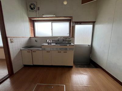 3K House in Taku City, Saga - Quiet Residential Area — Image 3, Taku, Saga