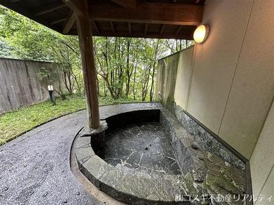 6LDK Countryside House in Kumamoto's Aso District — Front_door, Oguni, Kumamoto