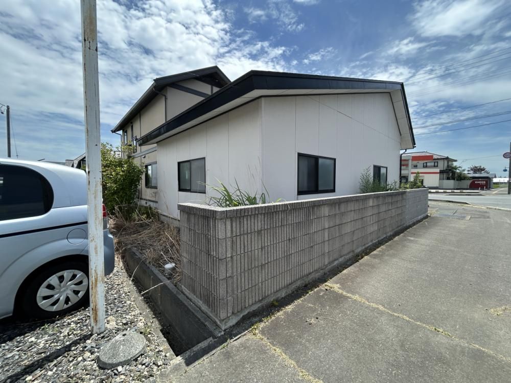 Renovated 6SLDK House in Kanzaki Town, Iwate Prefecture - Thumbnail 3