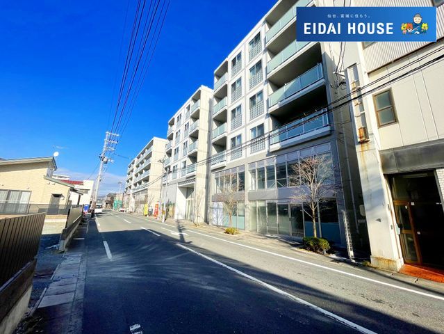 Ishinomaki Terrace S Wing 4F: 2LDK Apartment Near JR Station - Thumbnail 2