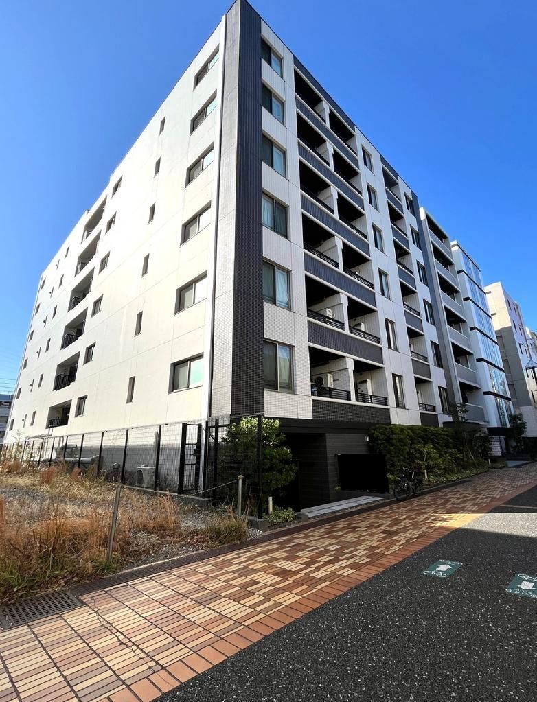3LDK Condo in Tsuzuki, Yokohama - 3 Min Walk to Station - Thumbnail 2