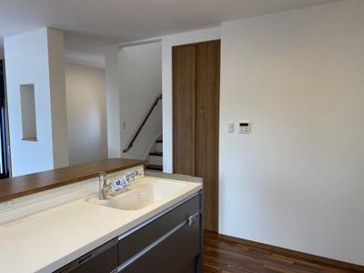 Modern 4LDK House for Sale in Izu City — Image 1, Izu, Shizuoka